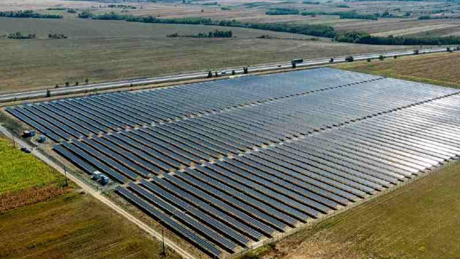 Photon Energy connects 7.5MW solar plant to Romanian grid | Enlit World