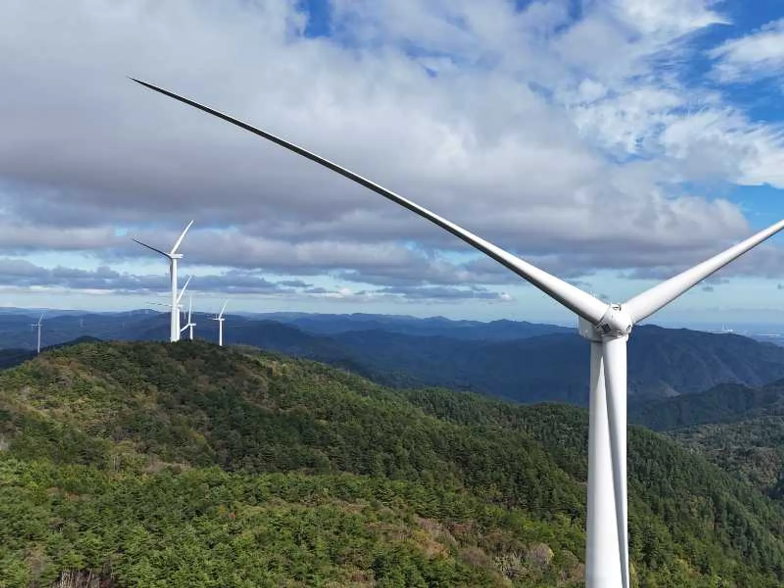 Japan's 147MW Abukuma wind farm begins producing power | Enlit World